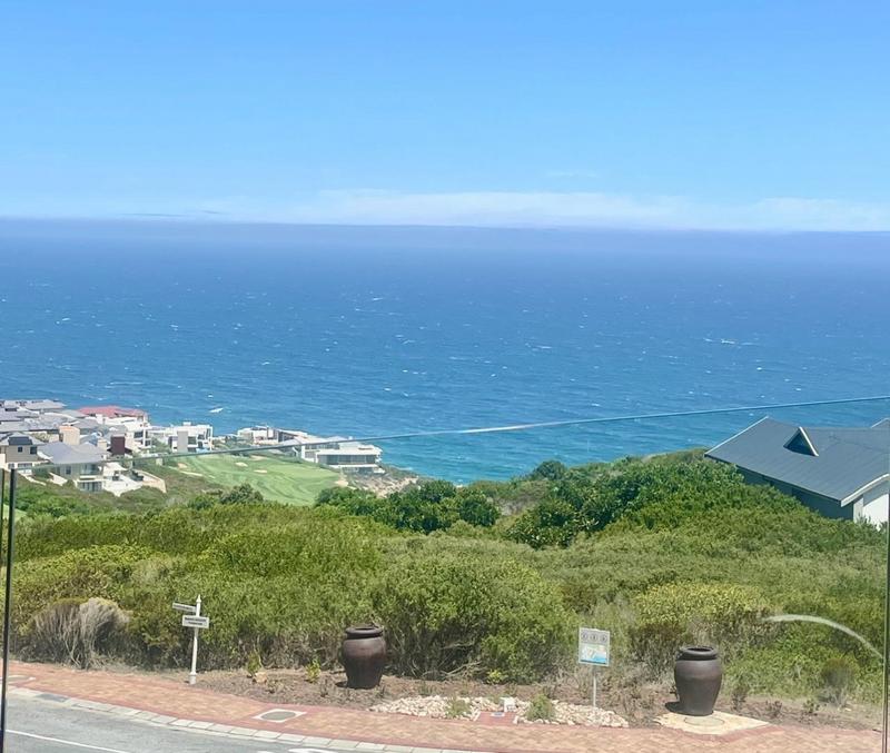 4 Bedroom Property for Sale in Pinnacle Point Golf Estate Western Cape